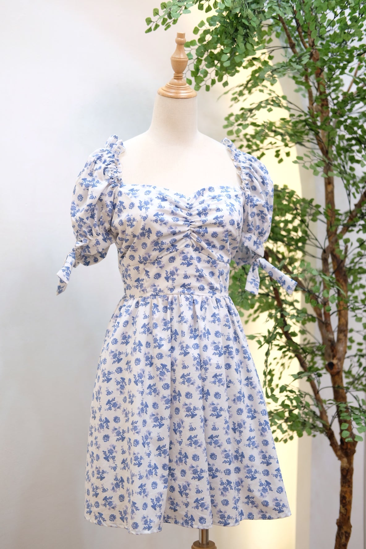 x. Handsewn Lori Mini Dress