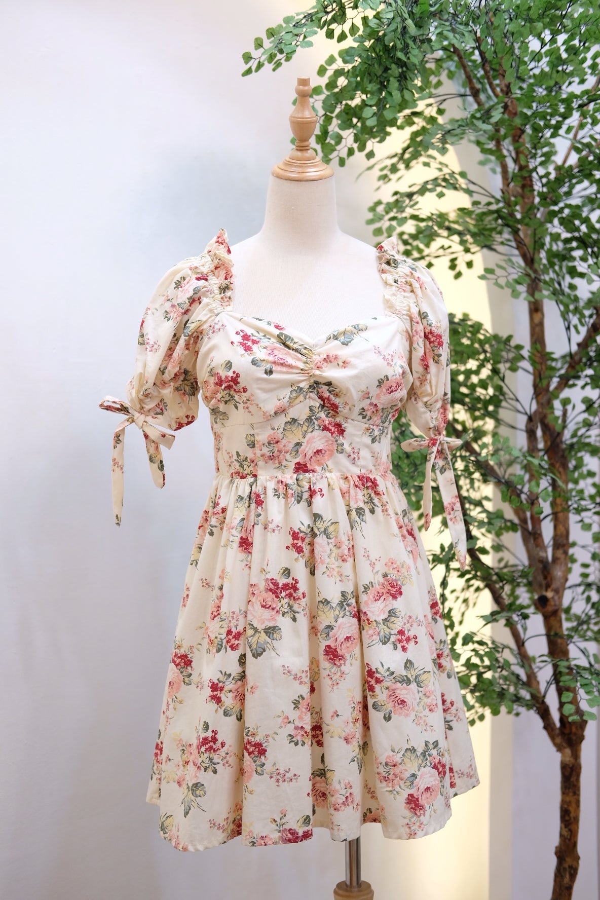 x. Handsewn Lori Mini Dress